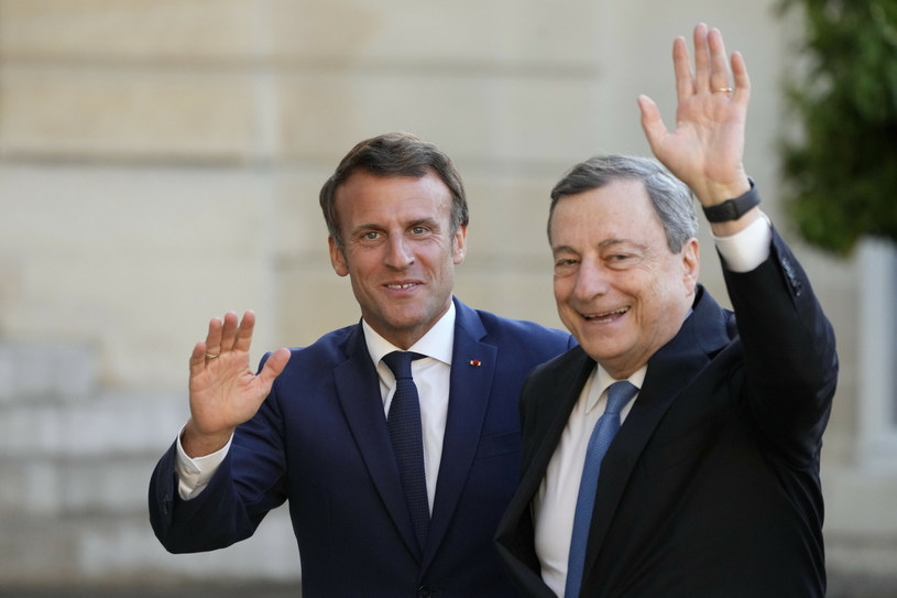 Prezydent Francji Emmanuel Macrone i premier Włoch Mario Draghi /AP/Francois Mori /East News