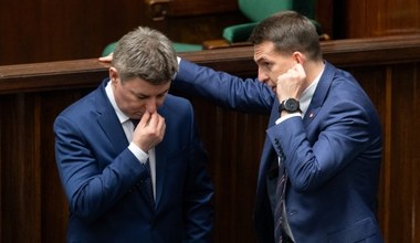 Prezydent i premier powinni zarabiać więcej? Minister wprost