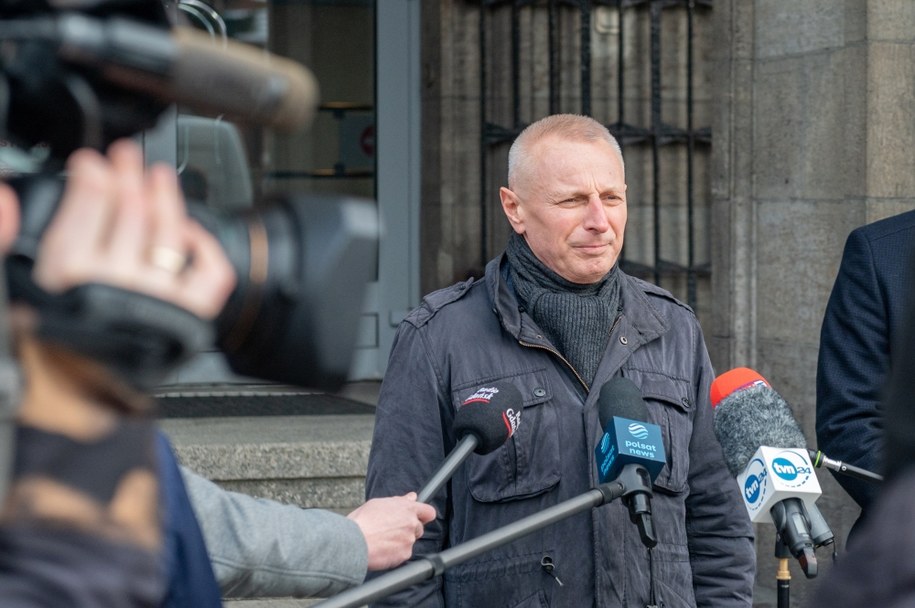 Prezydent Inowrocławia Ryszard Brejza przed wejściem do gdańskiej prokuratury /Jan Dzban /PAP