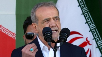 Prezydent Iranu postrzelony podczas ataku bombowego