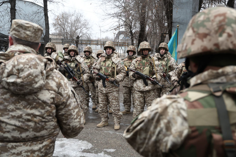 Prezydent Kazachstanu Kasym-Żomart Tokajew zapowiedział wycofywanie wojsk sojuszniczych. /Valery Sharifulin\TASS /Getty Images