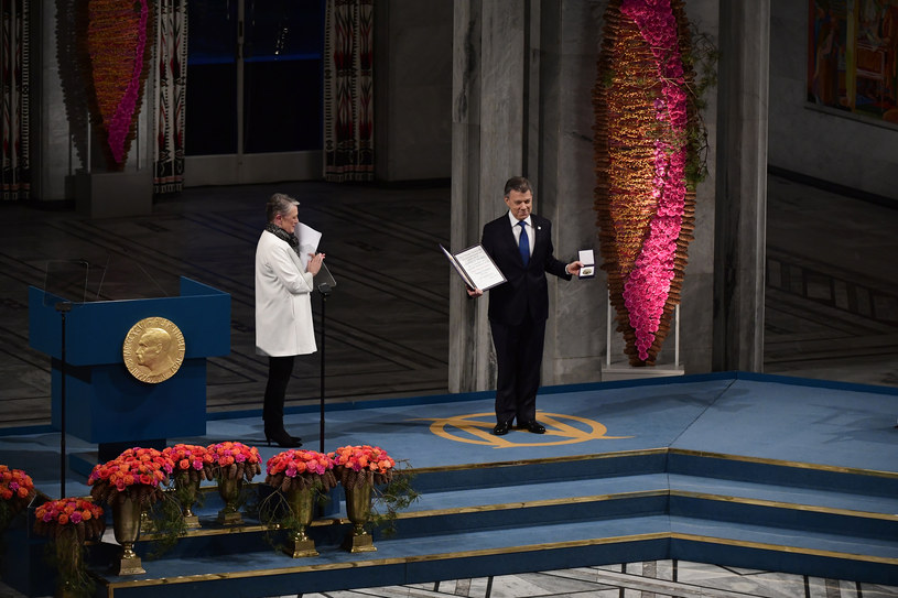 Prezydent Kolumbii odebrał Pokojową Nagrodę Nobla /TOBIAS SCHWARZ /AFP