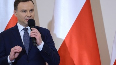 Prezydent-łaskawca, czyli Duda-Pomoc dla szefów CBA  