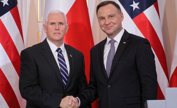 Prezydent liczy na większą obecność armii USA w Polsce. Pence: Przekażę to