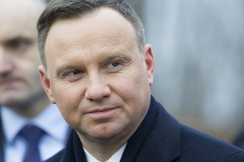 Prezydent ma 21 dni na podjęcie decyzji w sprawie noweli o IPN /Wojciech Stróżyk /Reporter