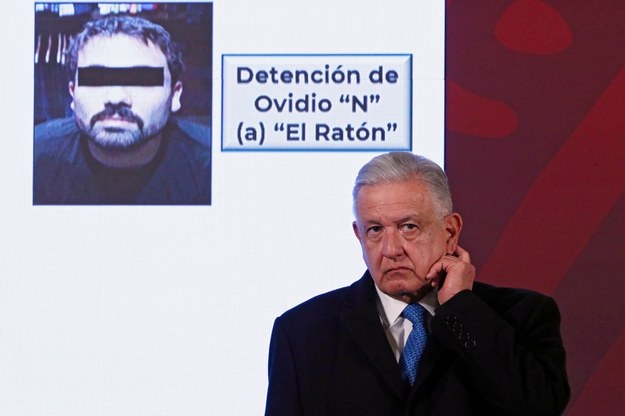 Prezydent Meksyku Andres Manuel Lopez Obrador podczas konferencji o zatrzymaniu Ovidio Guzmana /JOSE MENDEZ /PAP/EPA