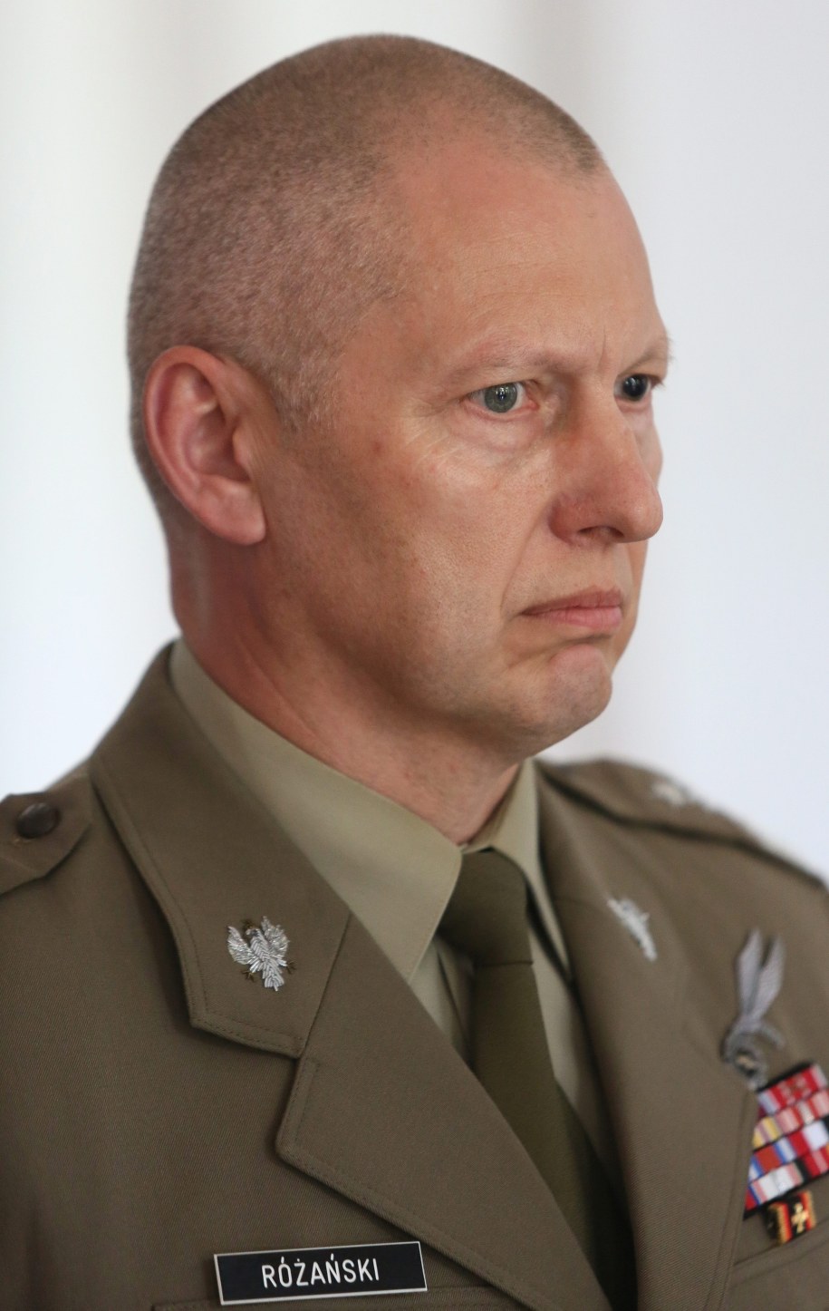 Prezydent mianuje gen. Mirosława Różańskiego na dowódcę generalnego /Leszek Szymański /PAP