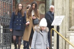 Prezydent modlił się przy sarkofagu Lecha i Marii Kaczyńskich