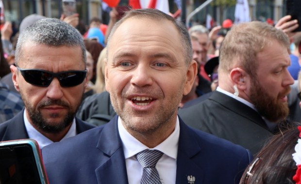 Prezydent Nawrocki traci impet? Jest najnowszy sondaż poparcia