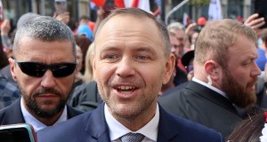 Prezydent Nawrocki traci impet? Jest najnowszy sondaż poparcia