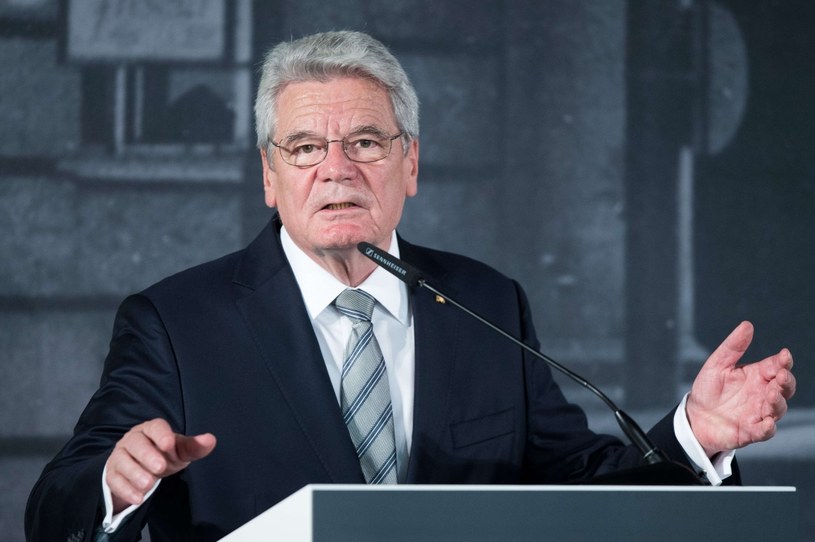 Prezydent Niemiec Joachim Gauck, podczas otwarcia wystawy o powstaniu warszawskim /AFP