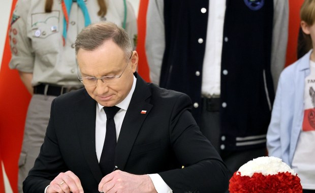 Prezydent podpisał dwie ustawy regulujące ruch imigracyjny