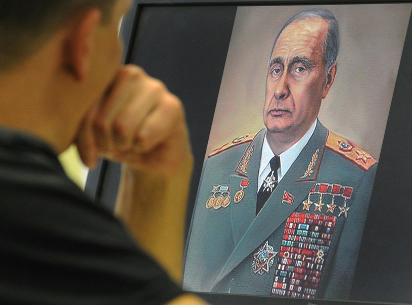 Prezydent Putin walczy z sankcjami /AFP