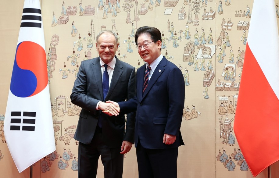 Prezydent Republiki Korei Li Dze Mjung i premier Donald Tusk spotkali się w Seulu /YONHAP   /PAP/EPA
