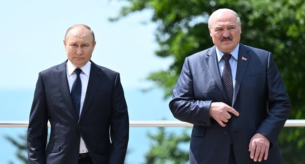 Prezydent Rosji Władimir Putin i prezydent Białorusi Alaksandr Łukaszenka /RAMIL SITDIKOV / SPUTNIK/ KREMLIN POOL /PAP/EPA