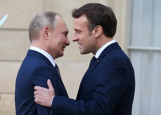 Prezydent Rosji Władimir Putin i prezydent Francji Emmanuel Macron /Julie Douxe/News Pictures /PAP/News Pictures