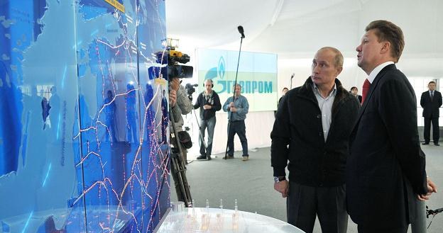 Prezydent Rosji Władimir Putin (L) i Alexei Miller, dyrektor generalny Gazpromu /AFP