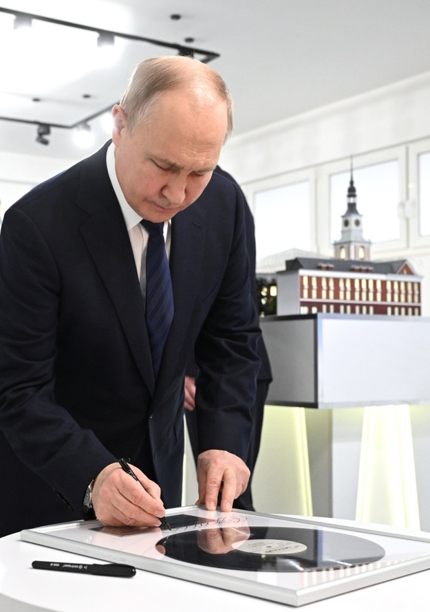 Prezydent Rosji Władimir Putin w Królewcu /PAP/EPA