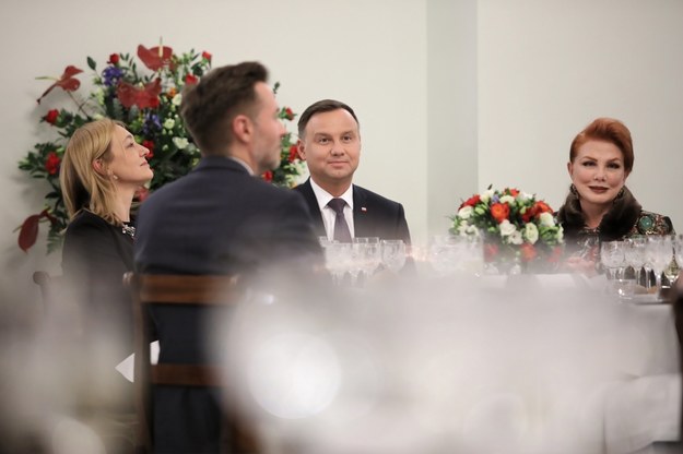 Prezydent RP Andrzej Duda, ambasador USA w Polsce Georgette Mosbacher (po prawej) i ambasador Słowenii Bozena Forstnaric Boroje (po lewej) podczas poniedziałkowego spotkania w Pałacu Prezydenckim /Leszek Szymański /PAP