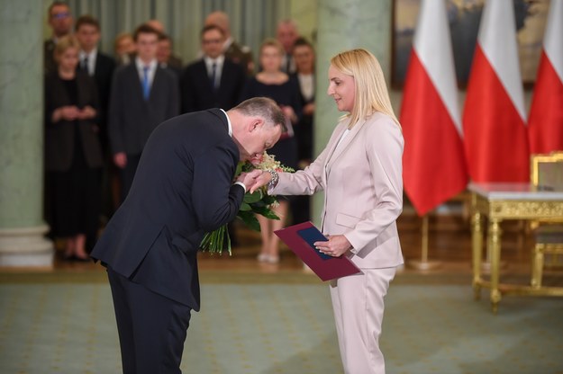 Prezydent RP Andrzej Duda i nowo powołana minister-członek Rady Ministrów Agnieszka Ścigaj /Andrzej Lange /PAP