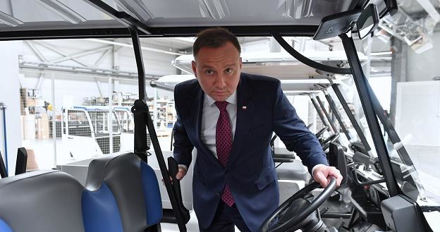 Prezydent RP Andrzej Duda zwiedza fabrykę pojazdów elektrycznych Melex /PAP
