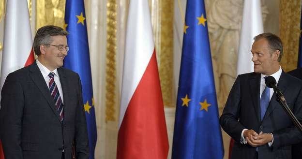 Prezydent RP Bronisław Komorowski i premier Donald Tusk /AFP