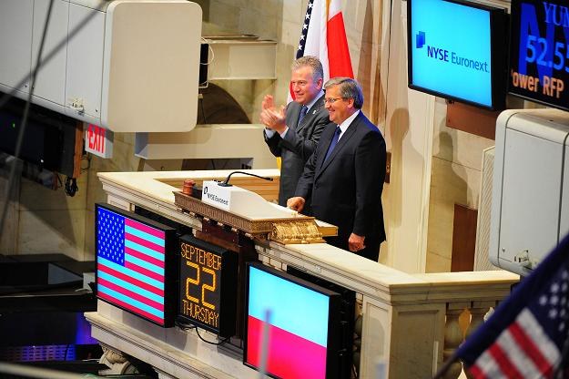 Prezydent RP Bronisław Komorowski podczas otwarcia sesji w siedzibie nowojorskiej giełdy /PAP