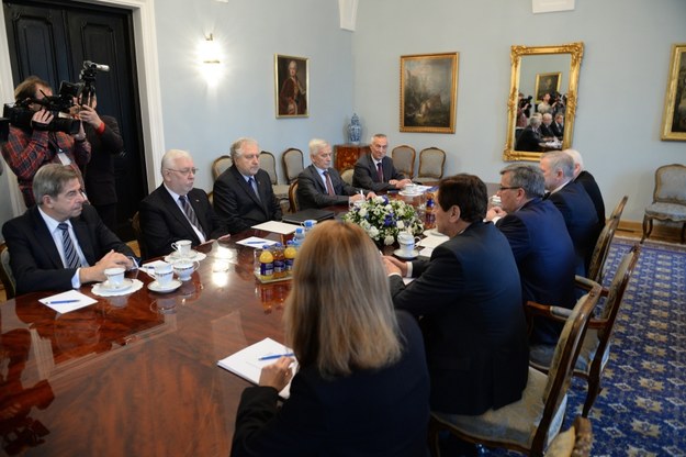 Prezydent spotkał się z konstytucjonalistami ws. zmian w składzie PKW /Jacek Turczyk /PAP