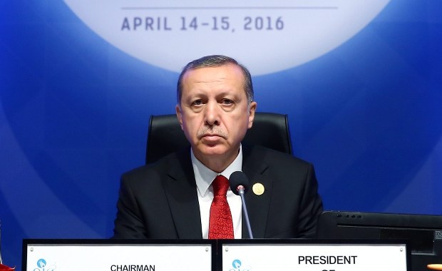 Prezydent Turcji: Kraje muzułmańskie stworzą wspólną organizację do walki z terroryzmem