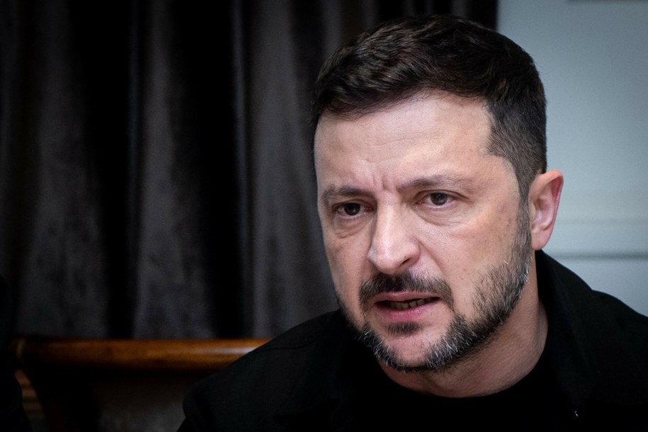 Prezydent Ukrainy Wołodymyr Zełenski poinformował, że Kijów złożył Moskwie propozycję spotkania w przyszłym tygodniu /TIZIANA FABI/AFP /East News