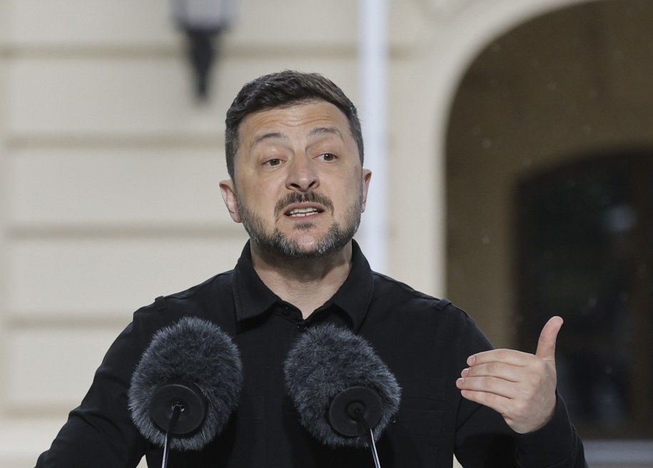 Prezydent Ukrainy Wołodymyr Zełenski /SERGEY DOLZHENKO /PAP/EPA