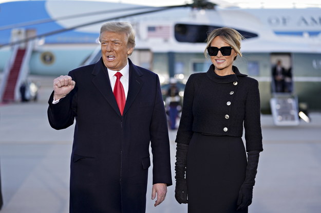 Prezydent USA Donald Trump i Pierwsza Dama Melania Trump tuż po przylocie do bazy wojskowej Joint Base Andrews w stanie Maryland /STEFANI REYNOLDS/POOL /PAP/EPA