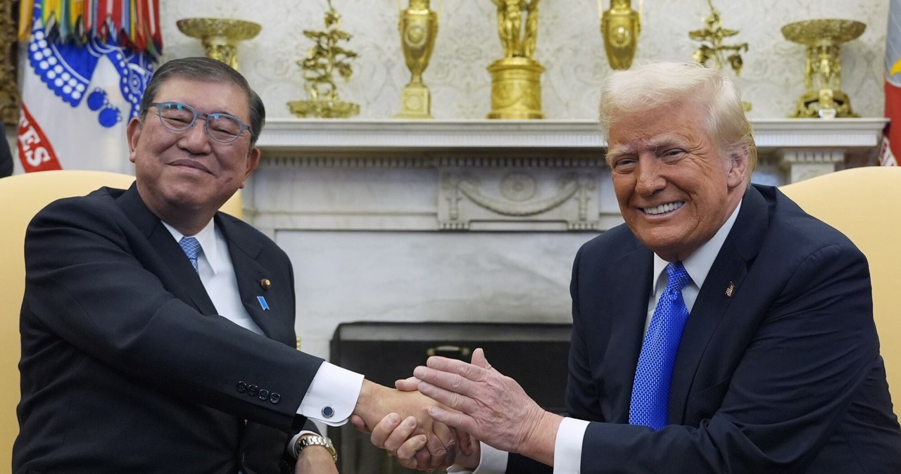 Prezydent USA Donald Trump meets i premier Japonii Shigeru Ishiba /Alex Brandon/Associated Press/East News /East News