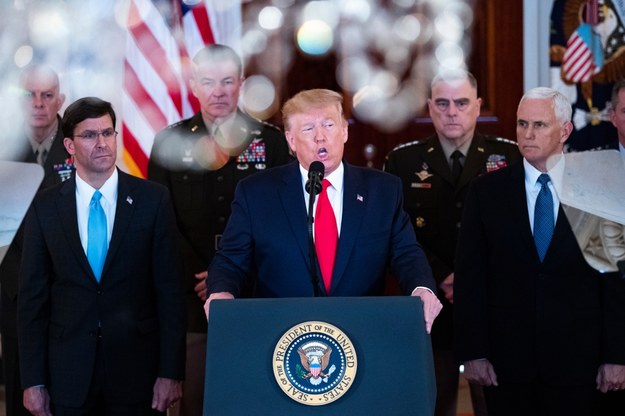 Prezydent USA Donald Trump wygłasza wystąpienie kilkanaście godzin po irańskich atakach na amerykańskie bazy w Iraku /MICHAEL REYNOLDS    /PAP/EPA