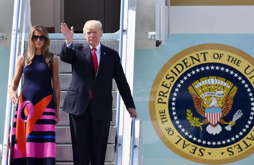 Prezydent USA Donald Trump z żoną Melanią /PAP/EPA