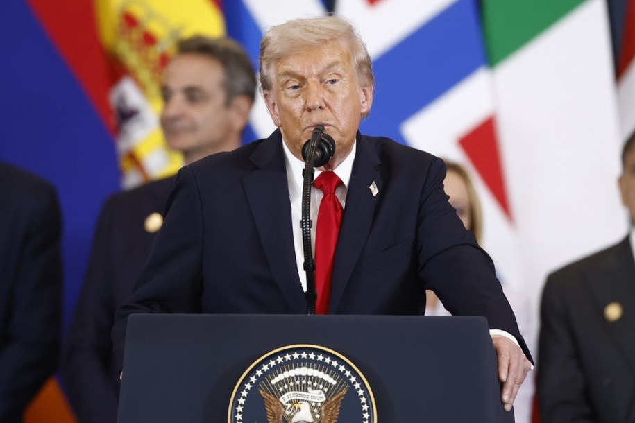 Prezydent USA Donald Trump /YOAN VALAT  /PAP/EPA