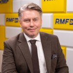 "Prezydent USA jest narcyzem. Dopóki się podlizujesz, jest w porządku"