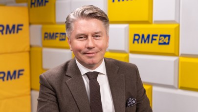 "Prezydent USA jest narcyzem. Dopóki się podlizujesz, jest w porządku"