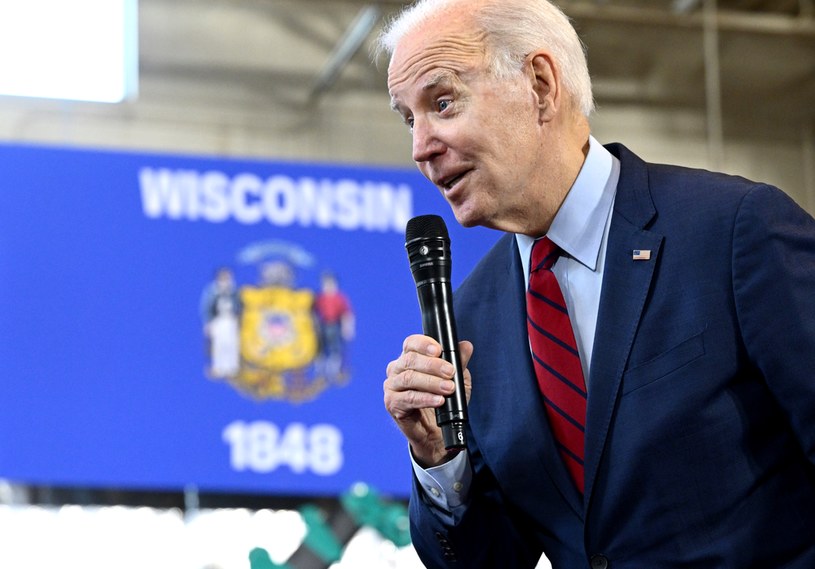 Prezydent USA Joe Biden prezentuje w miejscowości De Forest w stanie Wisconsin założenia polityki ekonomicznej swojej administracji /MANDEL NGAN /AFP