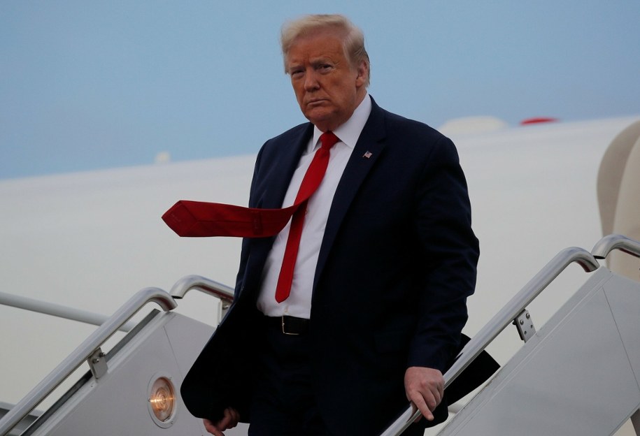 Prezydent USA nie pojedzie na szczyt G20 w RPA /CARLOS BARRIA / POOL / AFP /East News