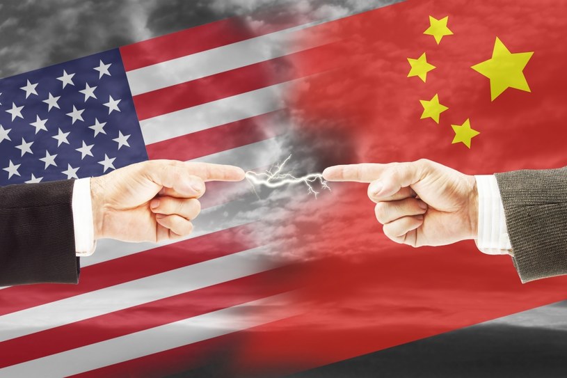 Prezydent USA Trump podpisał wczoraj pierwszą część porozumienia z Chinami /123RF/PICSEL