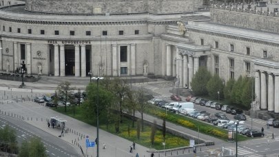 Prezydent Warszawy: Sąd ustanowił zakaz sprzedaży działki Chmielna 70