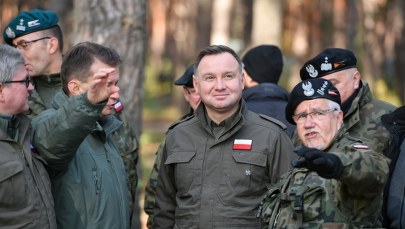 Prezydent zapowiada podwyżki dla żołnierzy zawodowych  