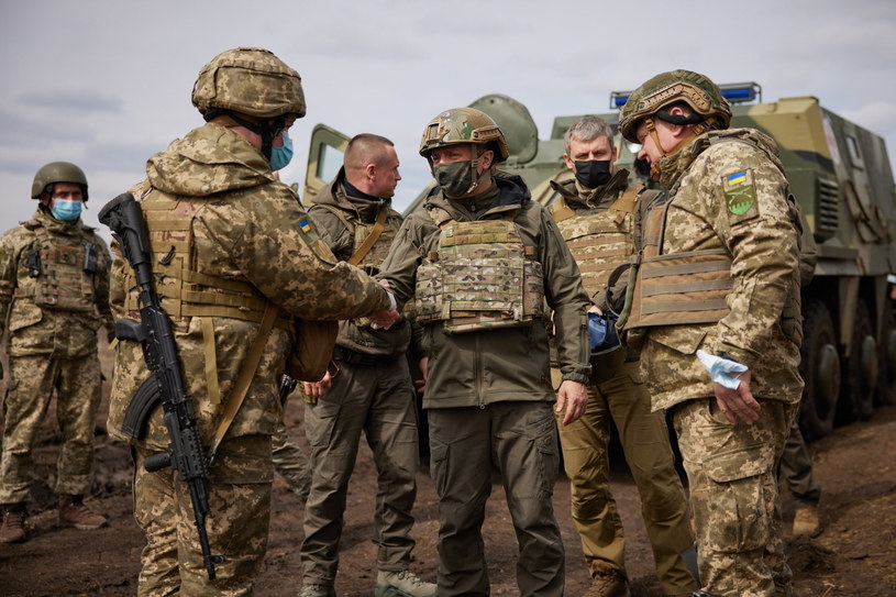 Prezydent Zełenski spotkał się w czwartek z żołnierzami na wschodzie Ukrainy /UKRAINE PRESIDENTIAL PRESS SERVICE /PAP/EPA
