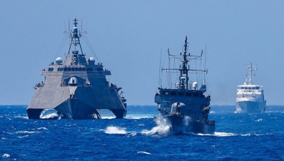 Prężyli muskuły pod nosem Chin. Potężne manewry w Azji