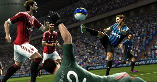 Pro Evolution Soccer 2013 - motyw graficzny /materiały prasowe