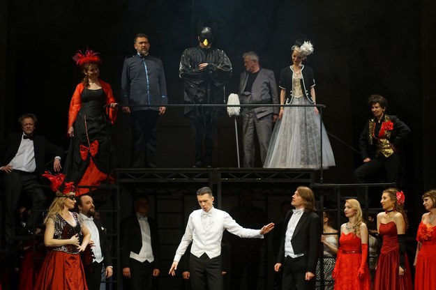 Próba dla mediów przed premierą operetki „Zemsta Nietoperza” w Teatrze Muzycznym w Lublinie /Karol Zienkiewicz /PAP