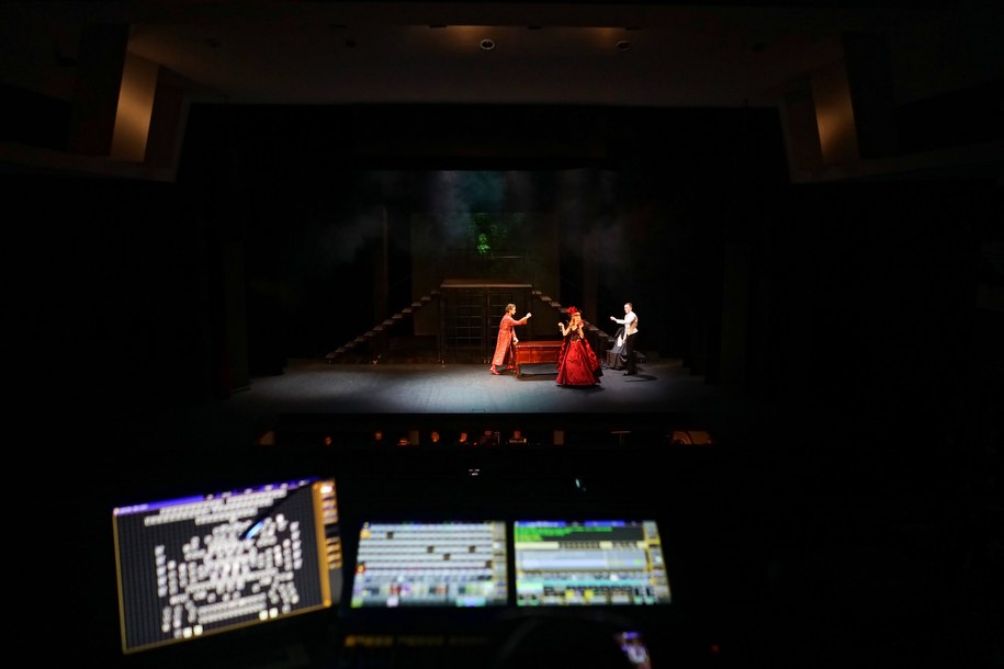 Próba dla mediów przed premierą operetki „Zemsta Nietoperza” w Teatrze Muzycznym w Lublinie /Karol Zienkiewicz /PAP