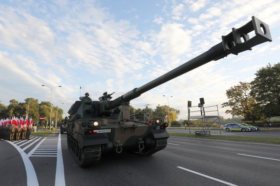 Próba generalna do defilady z okazji Święta Wojska Polskiego na ulicach Warszawy /Paweł Supernak /PAP