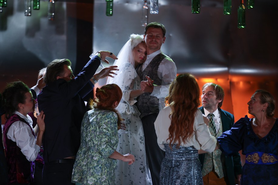 Próba medialna spektaklu "Pijacy" /	Łukasz Gągulski /PAP